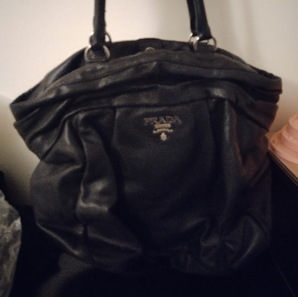Prada Accessories - Prada lamb leather bag. Frilles